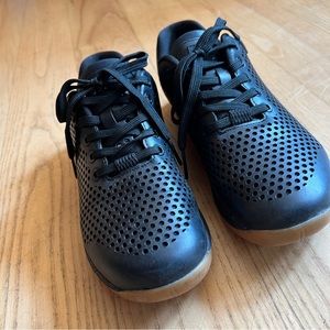 NoBull Black Leather Trainer Shoe 8/8.5 women’s